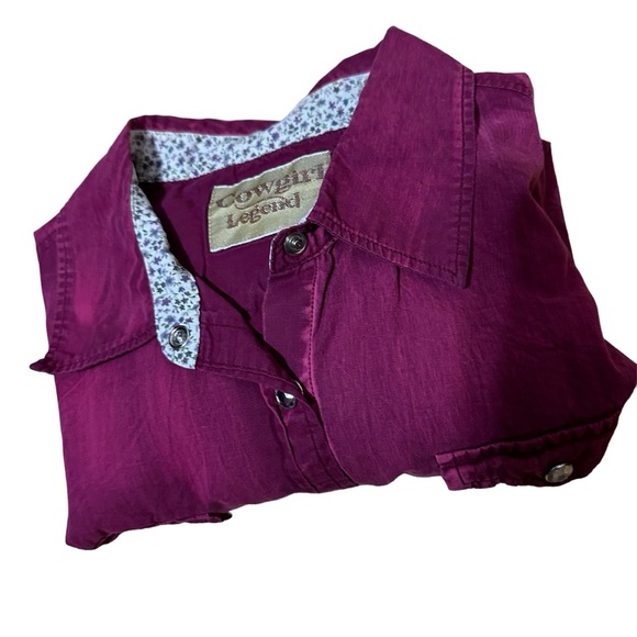 Cowgirl Legend Burgundy Size Small - Picture 5 of 14